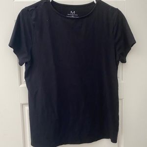 basic black tee